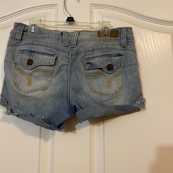 💰🔥💲 Y2K shorts - Picture 3 of 5